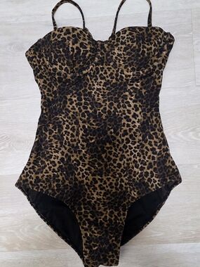 TA3 Leopard Shapewear One Piece Swimsuit  Size A M Reg/LONG NEW Push Up Medium